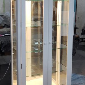 Dehouse Móveis sob Medida, Móveis Personalizados - Cristaleiras - Cômodas - Escrivaninhas - Racks para Sala - Móveis Estilo industrial - Marcenaria e Fábrica de Móveis em Caxias do Sul