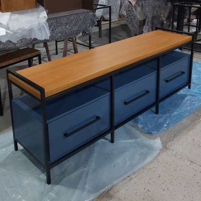 Dehouse Móveis sob Medida, Móveis Personalizados - Cristaleiras - Cômodas - Escrivaninhas - Racks para Sala - Móveis Estilo industrial - Marcenaria e Fábrica de Móveis em Caxias do Sul