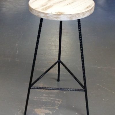 Dehouse Móveis sob Medida, Móveis Personalizados - Cristaleiras - Cômodas - Escrivaninhas - Racks para Sala - Móveis Estilo industrial - Marcenaria e Fábrica de Móveis em Caxias do Sul